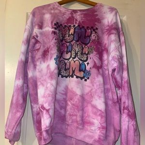 Custom made Mama tie dye crew neck sweater size XL NWOT